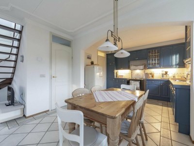 Villa Charming Villa with parasol - Outdoor photo 10