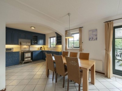 Villa Gracious holiday villa with terrace - Outdoor photo 13