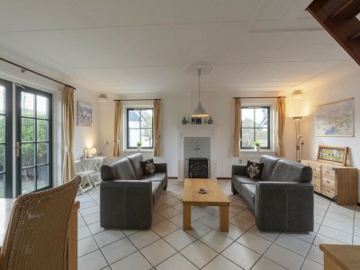 Villa Gracious holiday villa with terrace - Outdoor photo 14