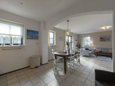 Villa Holiday villa with fenced garden - Outdoor photo 7