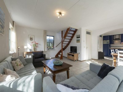 Villa Holiday villa with fenced garden - Outdoor photo 9