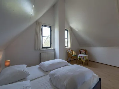 Villa Holiday villa with fenced garden - Outdoor photo 35