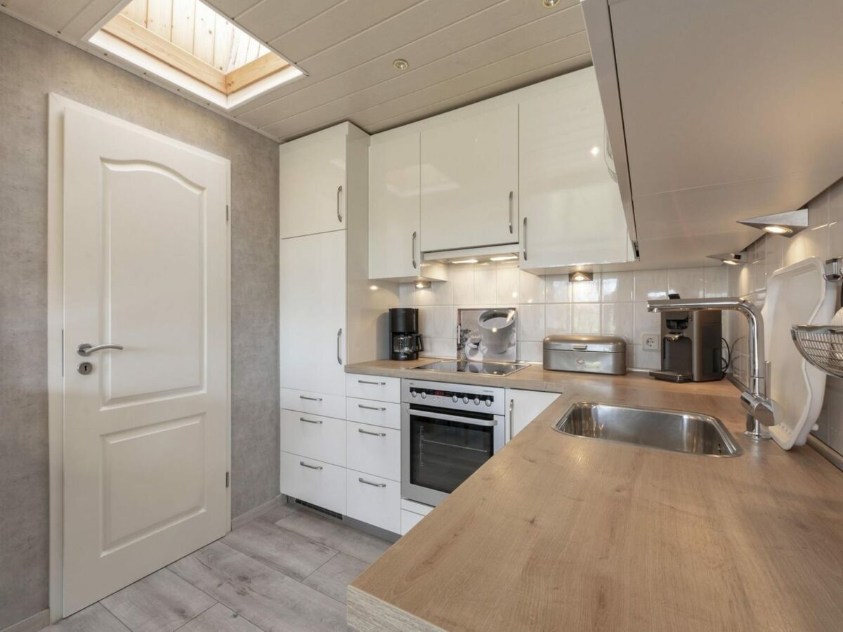 Bungalow Cozy bungalow with garden - Outdoor photo 4