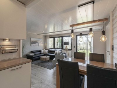 Bungalow Cozy bungalow with garden - Outdoor photo 5