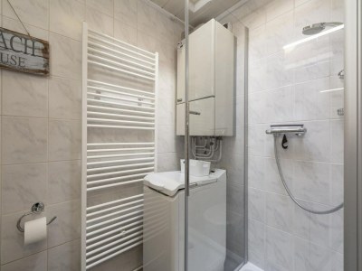 Bungalow Cozy bungalow with garden - Outdoor photo 10