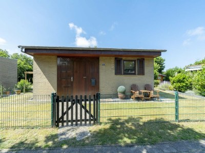 Bungalow Cozy bungalow with garden - Outdoor photo 17