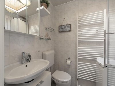 Bungalow Cozy bungalow with garden - Outdoor photo 24