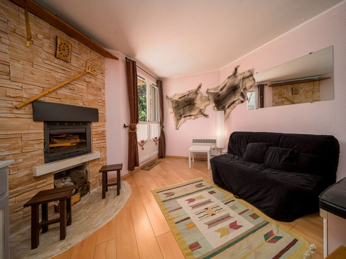 Apartment Studio in France with Mountain Views - Outdoor photo 4