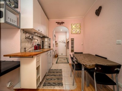 Apartment Studio in France with Mountain Views - Features photo 9