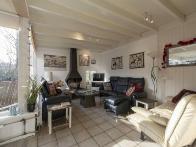 Bungalow Stylish bungalow with garden - Outdoor photo 22