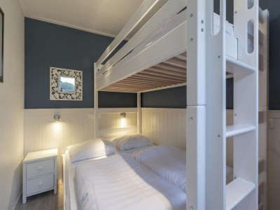 Bungalow Stylish bungalow with garden - Outdoor photo 23