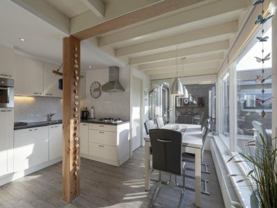 Bungalow Stylish bungalow with garden - Outdoor photo 25