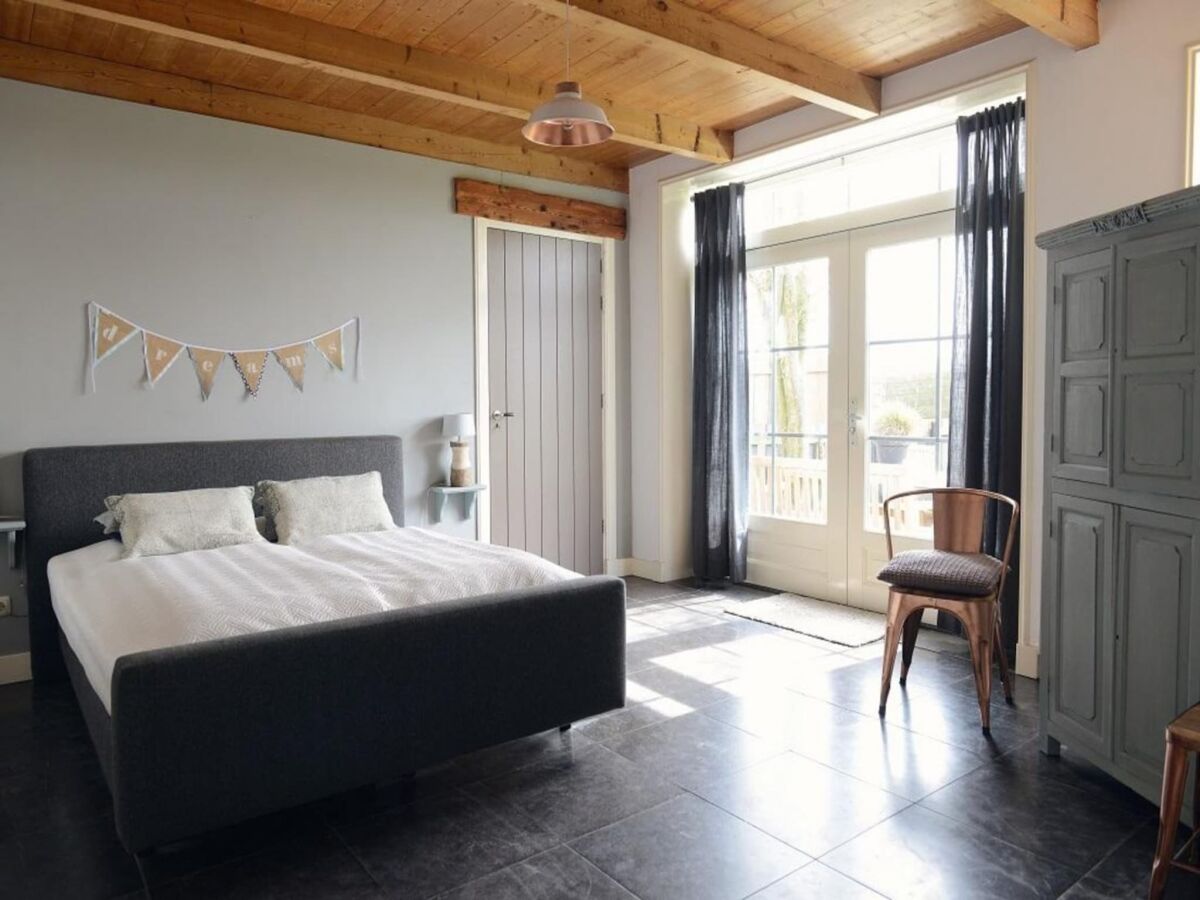 Apartment Beautiful apartment with garden - Outdoor photo 5