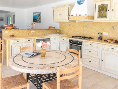 Villa Villa la Garrigue - Features photo 17