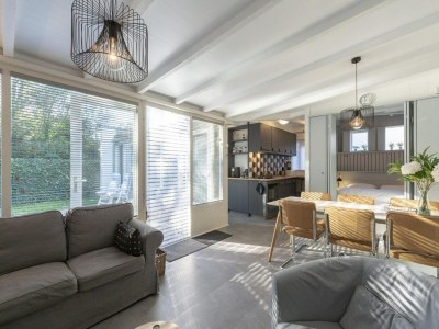 Bungalow Holiday bungalow at Duinland park in Sint Maartenszee - Bungalow