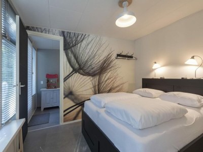 Bungalow Holiday bungalow at Duinland park - Outdoor photo 7