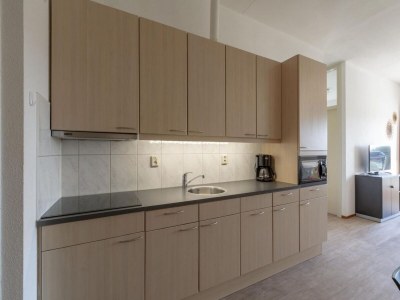 Apartment Gorgeous apartment beachside with garden - Outdoor photo 11