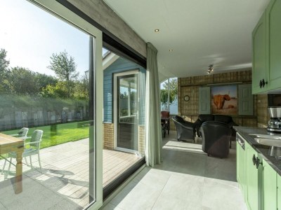 Holiday house Pleasant Holiday home with garden - Outdoor photo 5