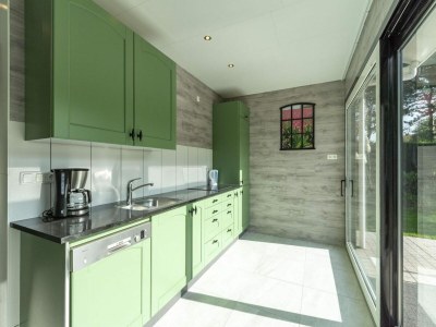 Holiday house Pleasant Holiday home with garden - Outdoor photo 7