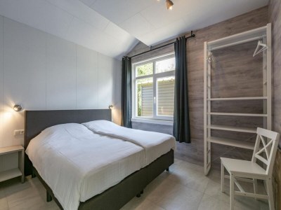 Holiday house Pleasant Holiday home with garden - Outdoor photo 9