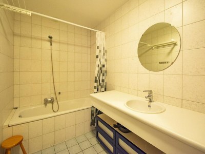 Apartment Cozy apartment near the sea - Outdoor photo 11