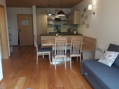 Apartment Beautiful apartment with balcony - Features photo 10