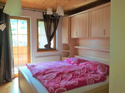 Apartment Beautiful apartment with balcony - Features photo 12