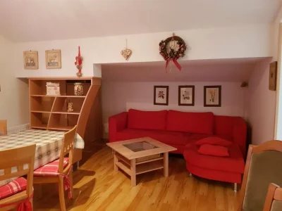 Apartment Apartment near St. Kathrein Thermal Spa in Bad Kleinkirchheim - Apartment