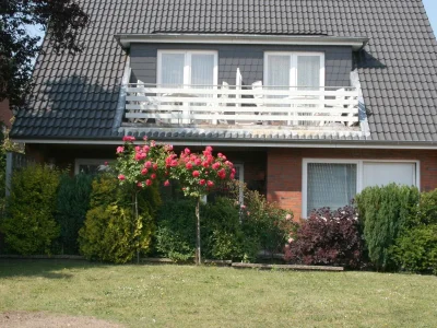 Holiday apartment Haus Wattenmeer - Outdoor photo 2