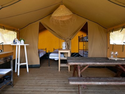 Bungalow Safari tent Heeg 4 persons - Features photo 11