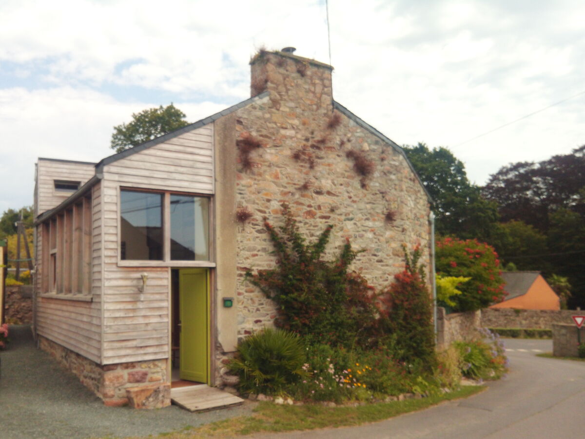 Apartment Degemer Mat