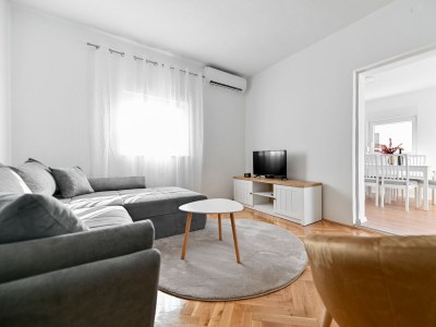 Apartment Apartment Lerocco - Features photo 7