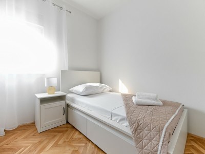 Apartment Apartment Lerocco - Features photo 29