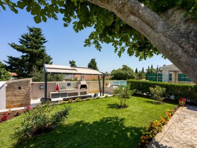 Villa - Breeze Holiday Home - Sea View - Outdoor photo 9