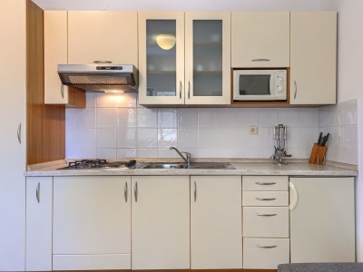 Apartment Nino with Shared Pool - Apartment Nino A2 with Garden View - Features photo 20