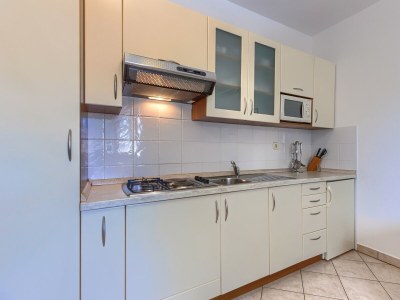 Apartment Nino with Shared Pool - Apartment Nino A2 with Garden View - Features photo 22