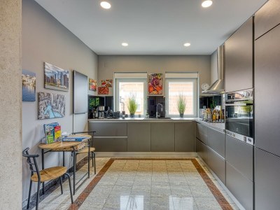 Villa - Villa Ravina - Features photo 18