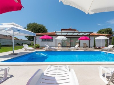Apartment Nino with Shared Pool - One-Bedroom  A3 with Terrace in Porec - Apartment