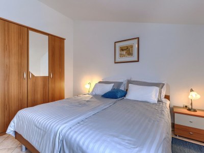 Apartment Nino with Shared Pool - One-Bedroom A1 with Balcony - Features photo 24