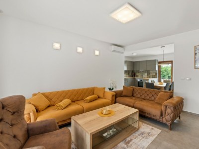 Villa - Villa Ajlin with Private Pool - Features photo 28