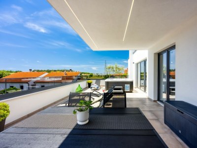 Apartment - App Ana with Shared Pool and Jacuzzi - Outdoor photo 4