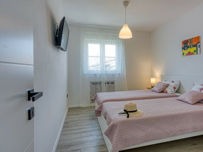 Apartment - App Ana with Shared Pool and Jacuzzi - Features photo 29