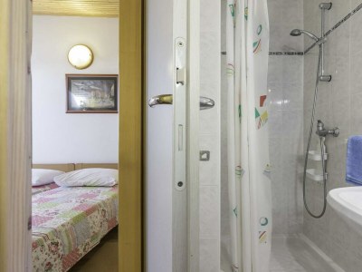 Apartment Emanuel Apartments - Two-Bedroom E3 with Sea View - Features photo 21