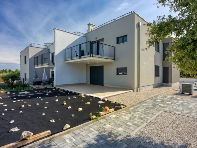 Apartment - Luxury Apartment LIGHT - Outdoor photo 5