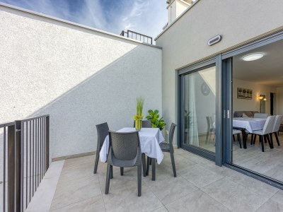 Apartment - Luxury Apartment LIGHT - Outdoor photo 7