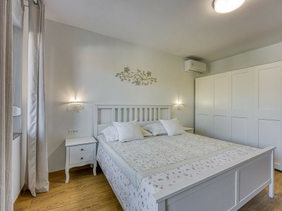 Apartment - Jozefina Luxury, 100 m from the beach - Features photo 11