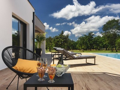 Villa - Villa Radola with Heated Pool - Outdoor photo 6