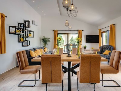 Villa - Villa Radola with Heated Pool - Features photo 16