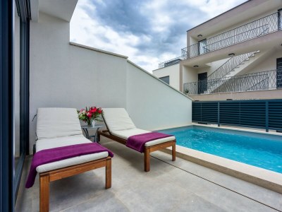 Apartment - Casa Ella with Private Pool - Features photo 9