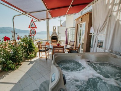 Holiday house Holiday Home in Arbanija with Sea Views - Outdoor photo 37